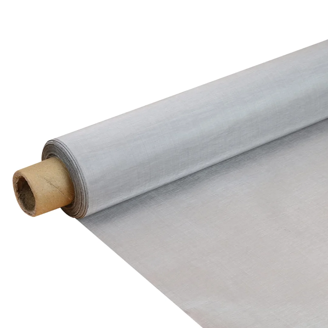 Roll of fine wire mesh